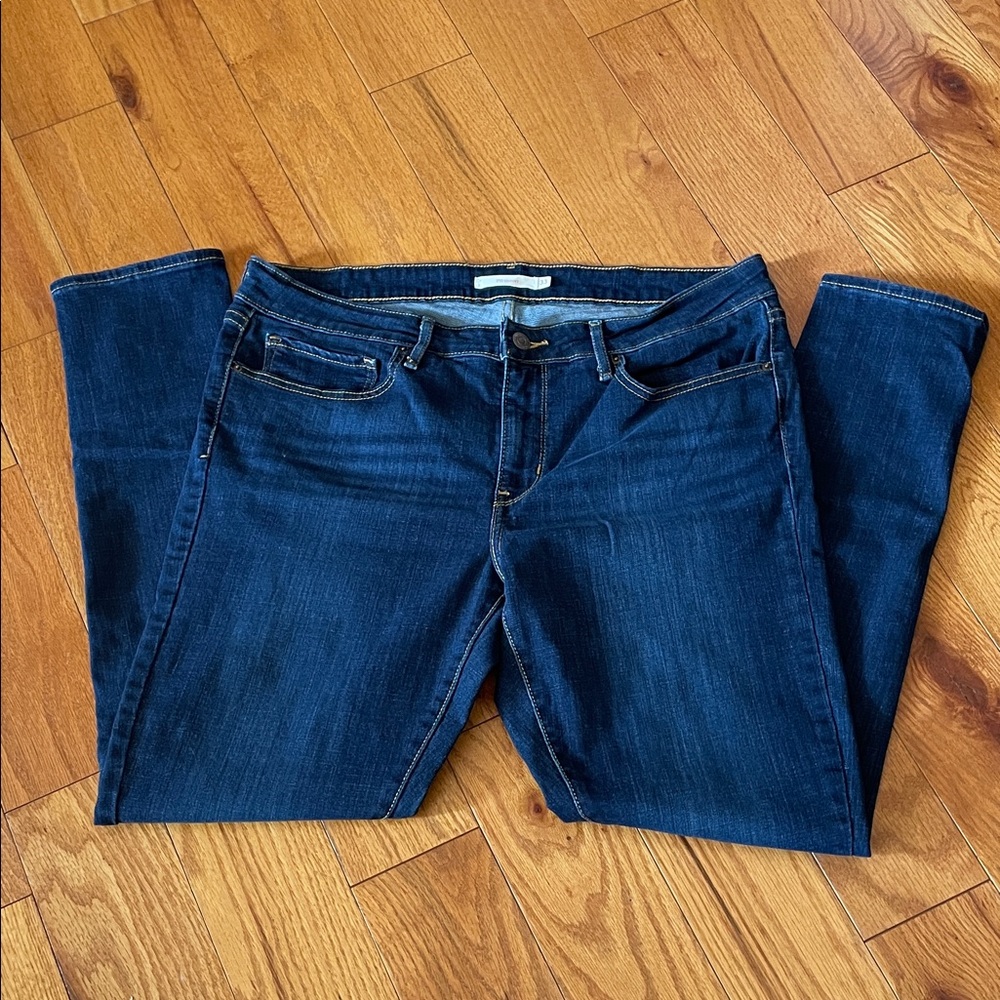 Levi’s sz 16 711 skinny  Women's Jeans (33) Dk Blue